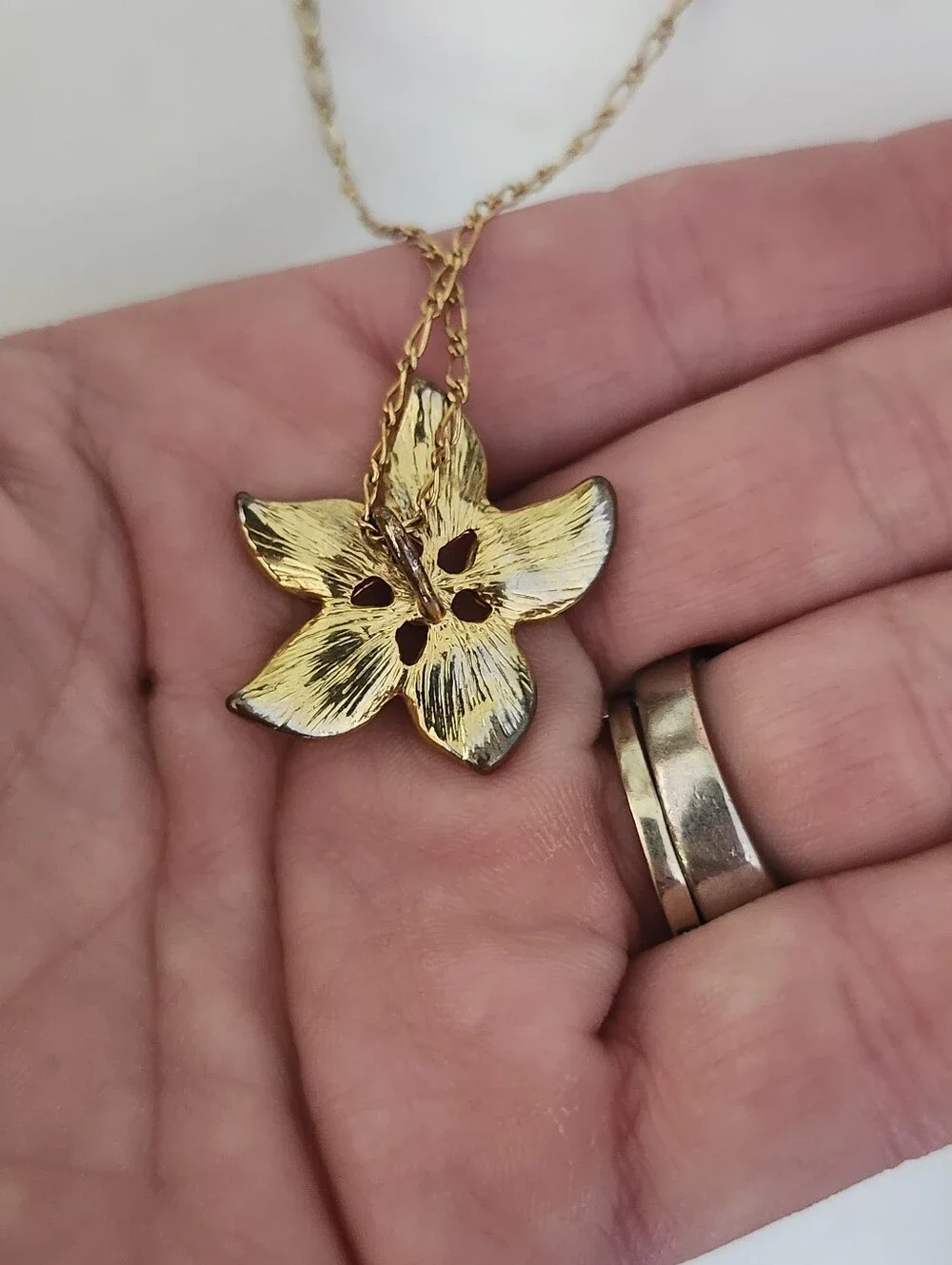 J. Crew Gold Tone Floral Crystal Pendant Necklace